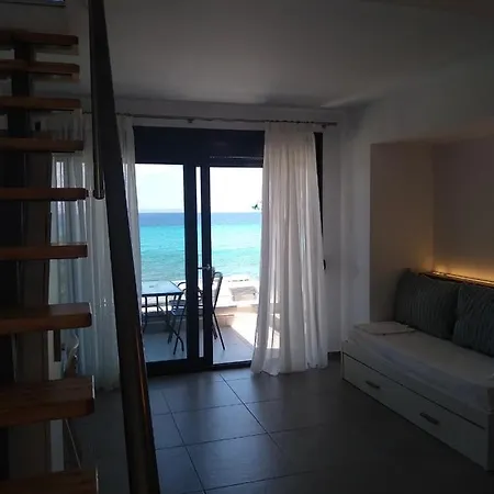 Cavo Blue & Suites Полихроно