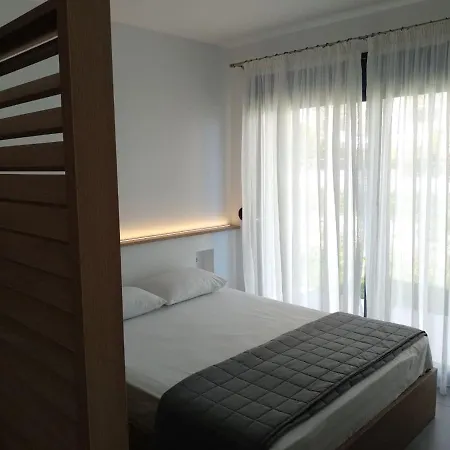 Апартаменты Cavo Blue & Suites